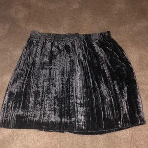 gray/ black velvet skirt